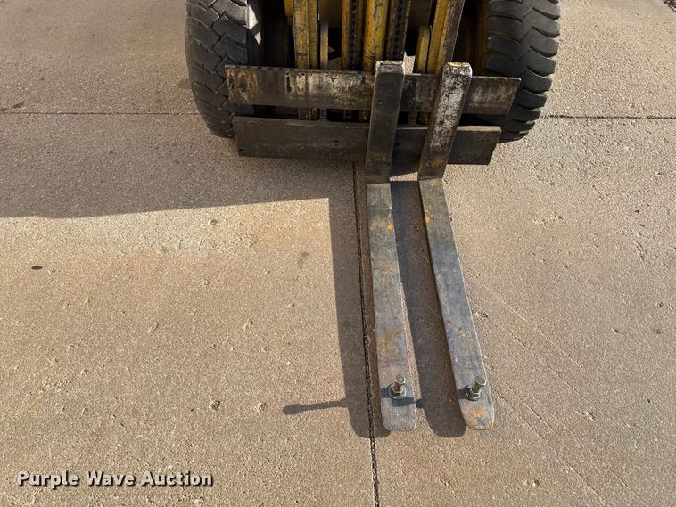 image for item DZ5316 Allis Chalmers FPL40-24-2PS forklift