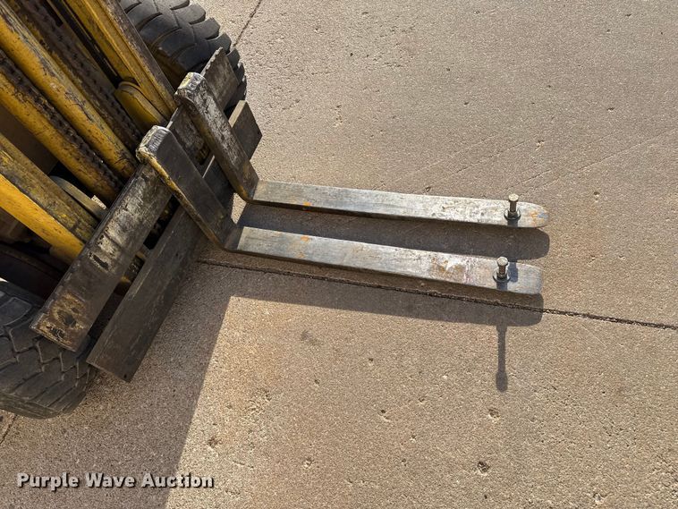 image for item DZ5316 Allis Chalmers FPL40-24-2PS forklift