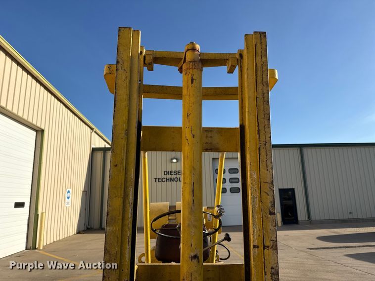 image for item DZ5316 Allis Chalmers FPL40-24-2PS forklift