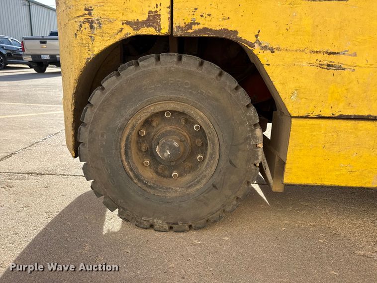 image for item DZ5316 Allis Chalmers FPL40-24-2PS forklift