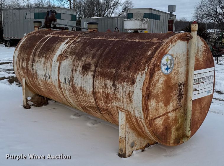 image for item EA2309 Fuel tank