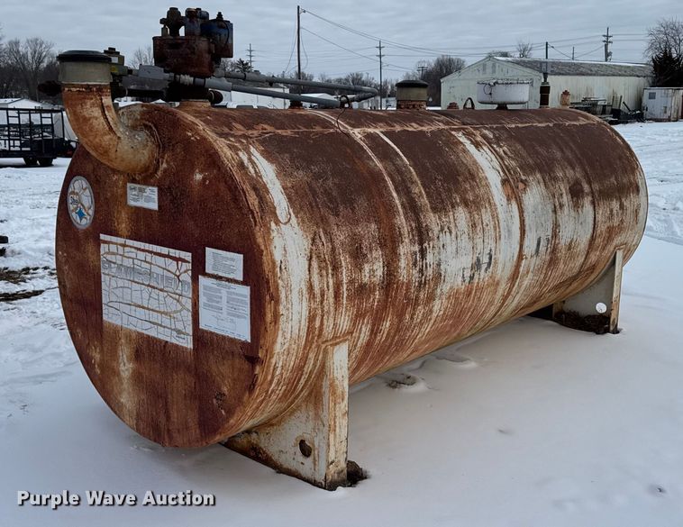 image for item EA2309 Fuel tank