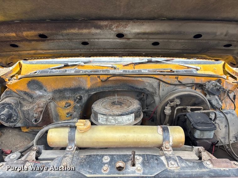 image for item EA4497 1982 Chevrolet C70 dump truck