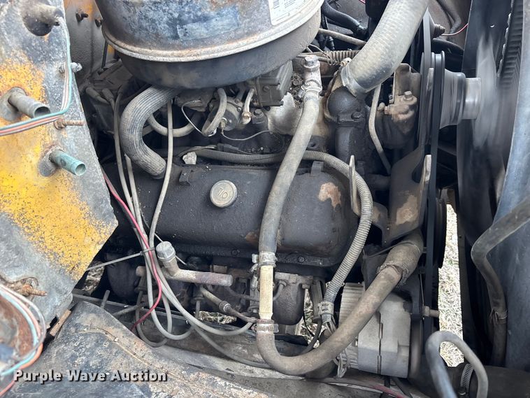 image for item EA4497 1982 Chevrolet C70 dump truck