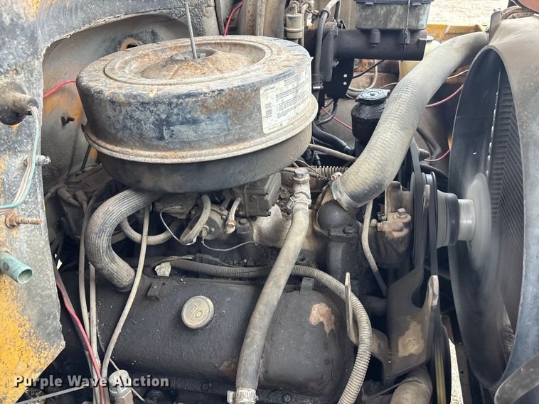 image for item EA4497 1982 Chevrolet C70 dump truck