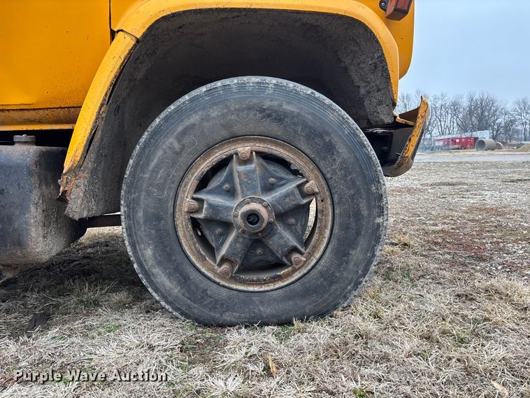 image for item EA4497 1982 Chevrolet C70 dump truck