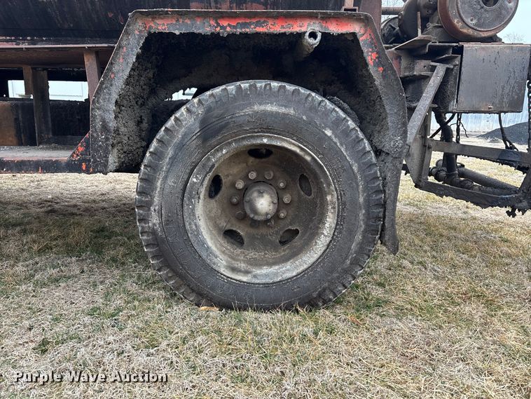 image for item EA4498 1974 GMC 6000 oil distributor truck