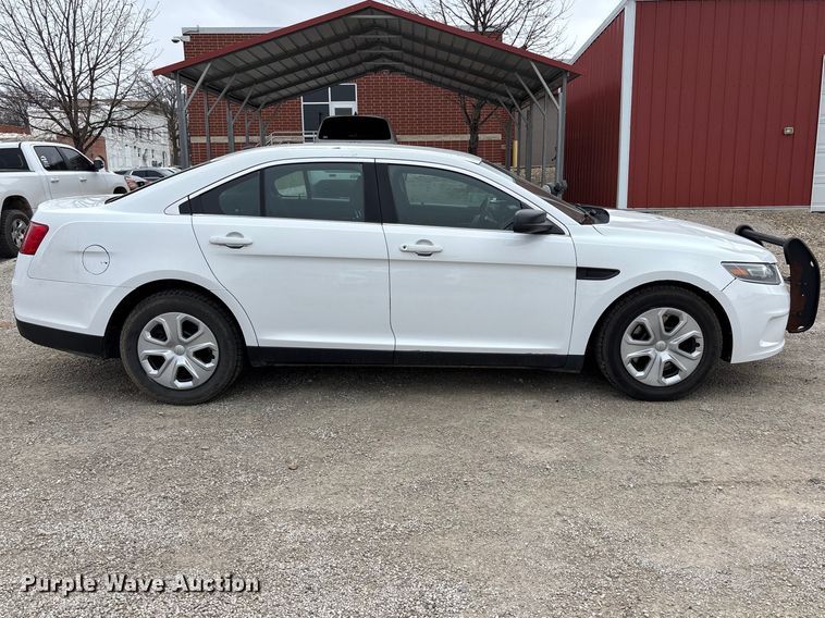 image for item EA4518 2019 Ford Taurus Police 