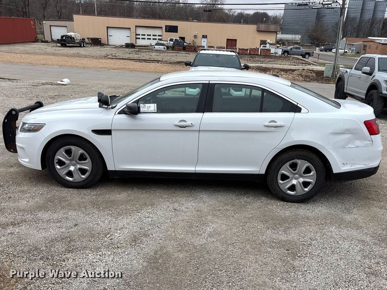 image for item EA4518 2019 Ford Taurus Police 