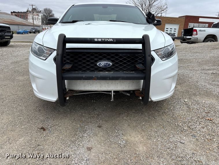 image for item EA4518 2019 Ford Taurus Police 