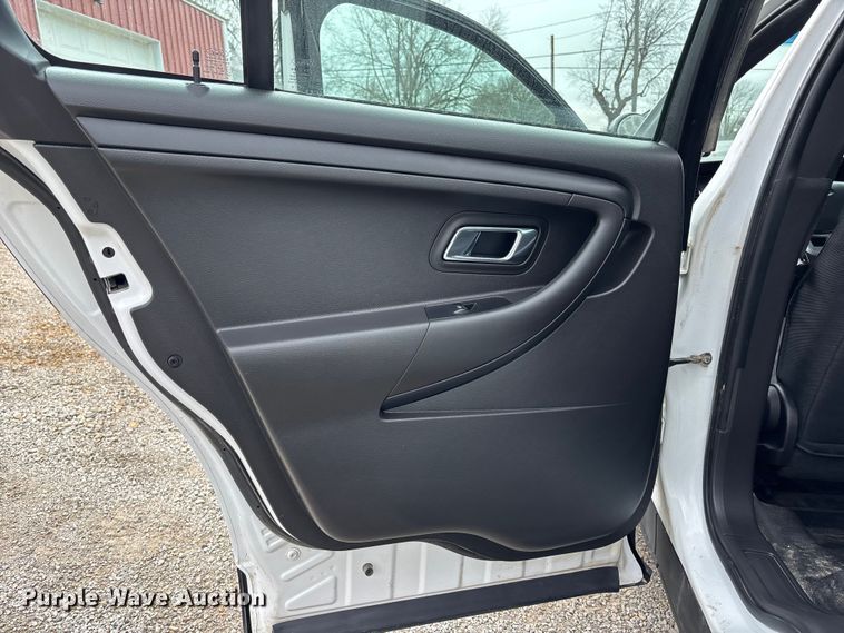 image for item EA4518 2019 Ford Taurus Police 