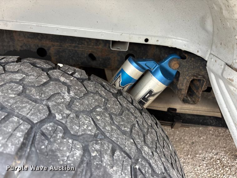 image for item EA4519 2017 Ford F150 Raptor Crew Cab pickup truck