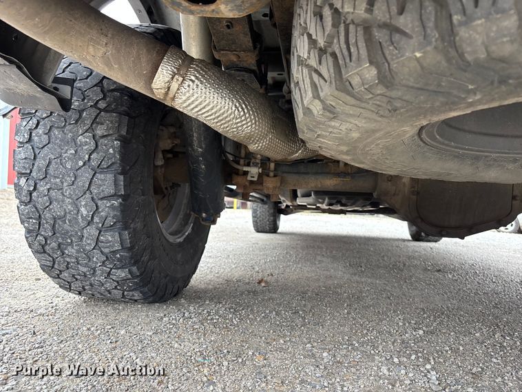 image for item EA4519 2017 Ford F150 Raptor Crew Cab pickup truck