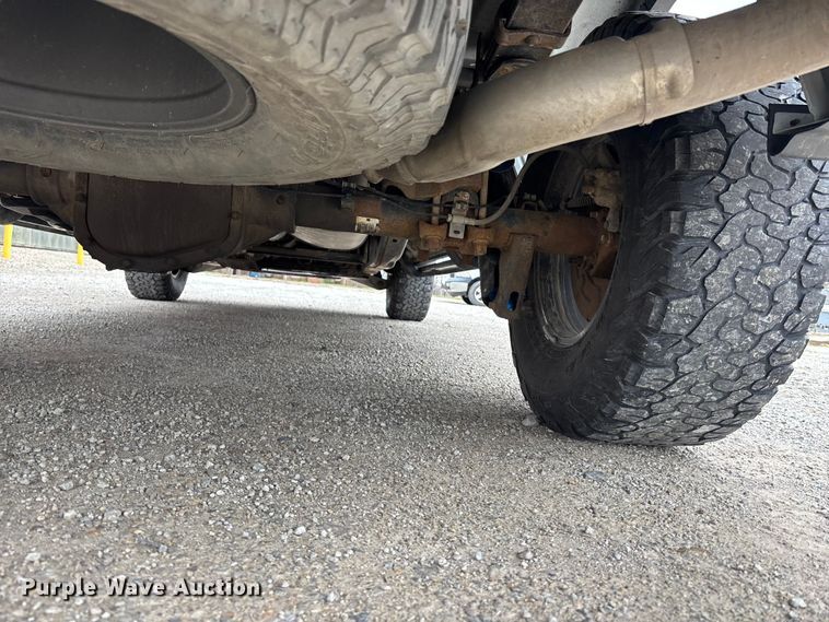 image for item EA4519 2017 Ford F150 Raptor Crew Cab pickup truck