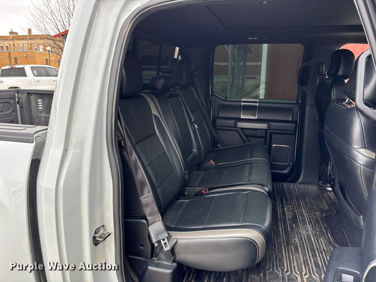 image for item EA4519 2017 Ford F150 Raptor Crew Cab pickup truck