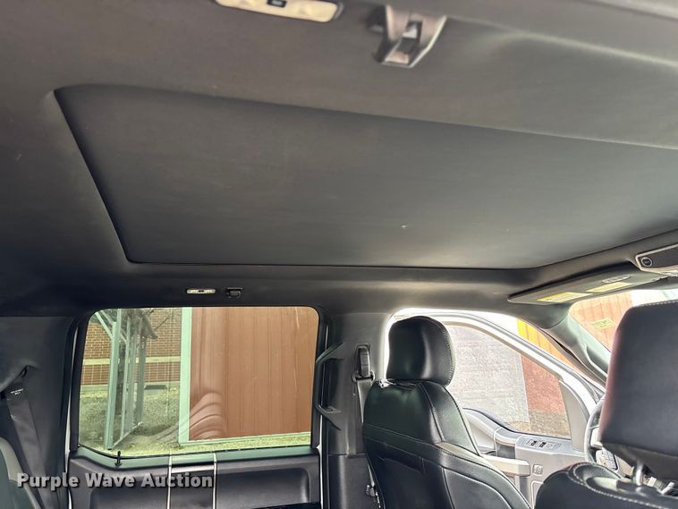 image for item EA4519 2017 Ford F150 Raptor Crew Cab pickup truck