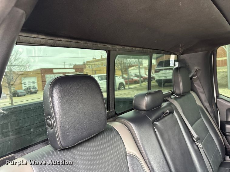 image for item EA4519 2017 Ford F150 Raptor Crew Cab pickup truck