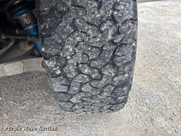 image for item EA4519 2017 Ford F150 Raptor Crew Cab pickup truck