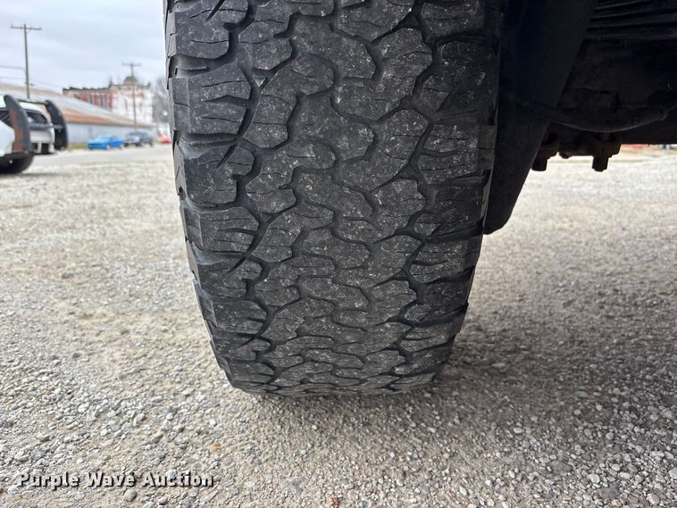 image for item EA4519 2017 Ford F150 Raptor Crew Cab pickup truck