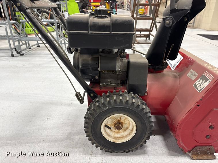 image for item EA4527 Toro 622 Power Throw snow blower