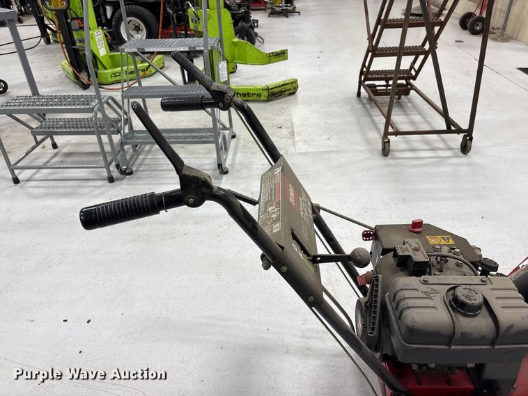 image for item EA4527 Toro 622 Power Throw snow blower