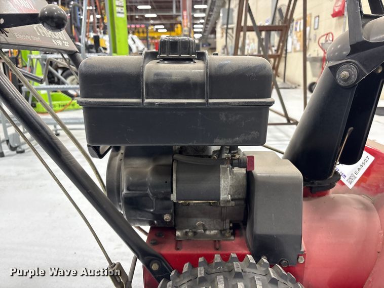 image for item EA4527 Toro 622 Power Throw snow blower