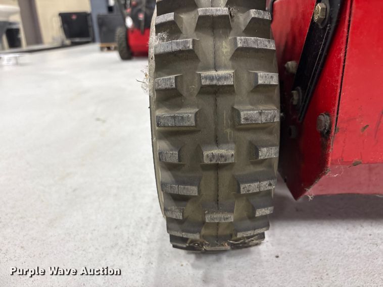 image for item EA4527 Toro 622 Power Throw snow blower