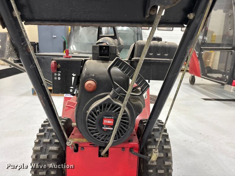 image for item EA4528 Toro 622 Power Throw snow blower