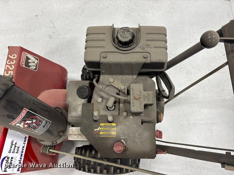 image for item EA4528 Toro 622 Power Throw snow blower
