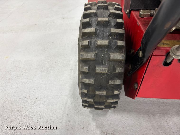 image for item EA4528 Toro 622 Power Throw snow blower