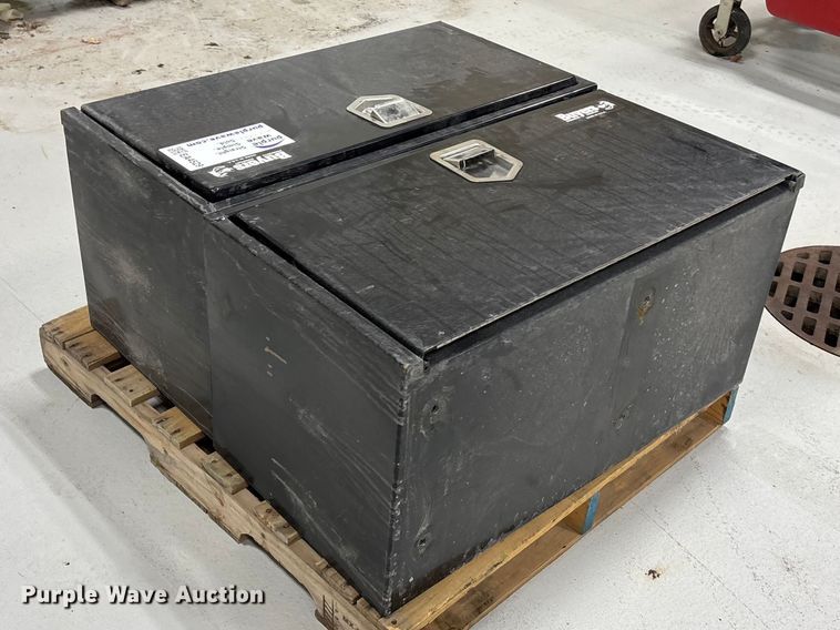 image for item EA4529 Buyers tool boxes