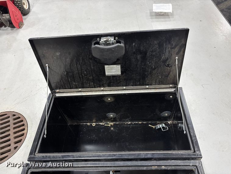 image for item EA4529 Buyers tool boxes