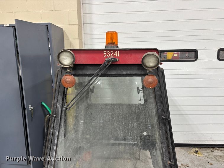 image for item EA4531 (2) Toro mower cabs