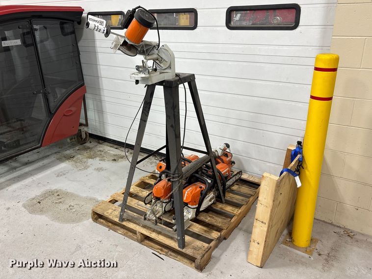 image for item EA4532 Lawn equipment