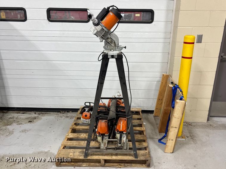 image for item EA4532 Lawn equipment