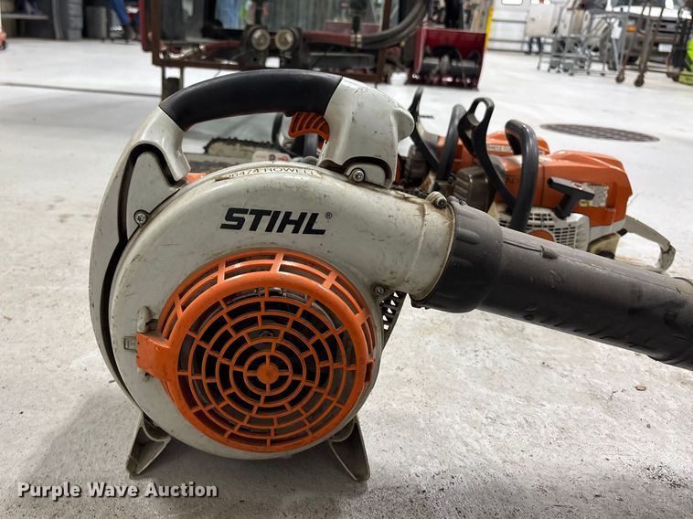 image for item EA4532 Lawn equipment