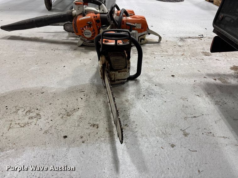 image for item EA4532 Lawn equipment