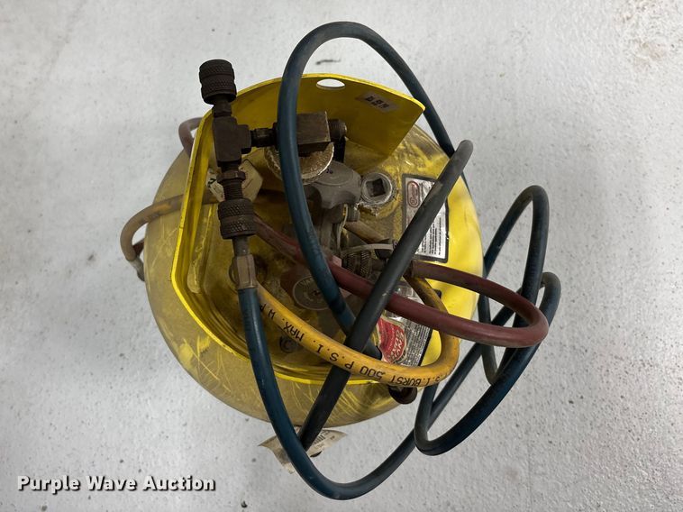 image for item EA4533 Tools