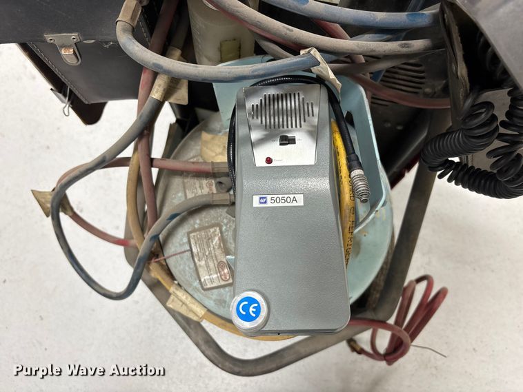 image for item EA4533 Tools