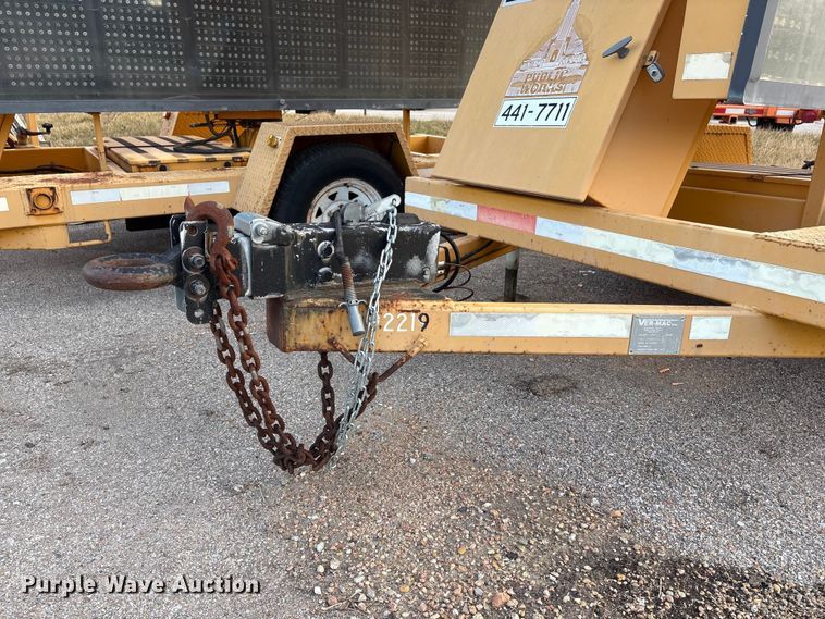 image for item EA4534 (2) Vermac PCMS 1210RS message board trailers