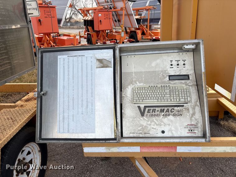 image for item EA4534 (2) Vermac PCMS 1210RS message board trailers