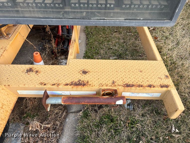 image for item EA4534 (2) Vermac PCMS 1210RS message board trailers