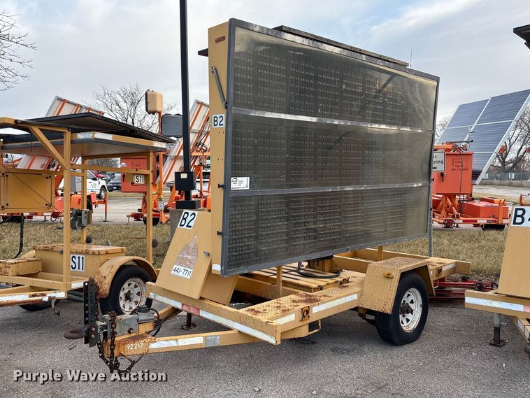 image for item EA4534 (2) Vermac PCMS 1210RS message board trailers