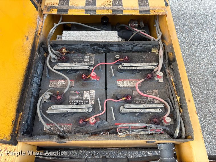 image for item EA4534 (2) Vermac PCMS 1210RS message board trailers