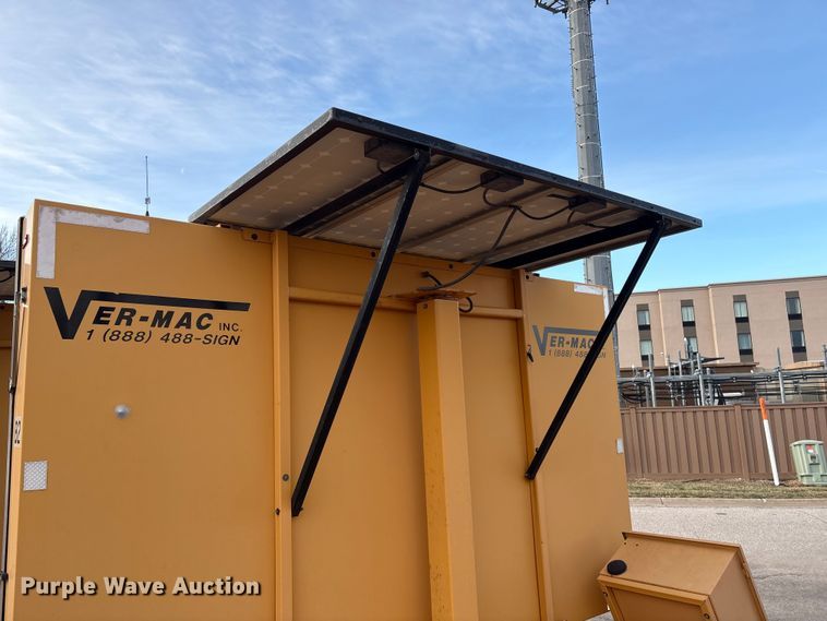 image for item EA4534 (2) Vermac PCMS 1210RS message board trailers