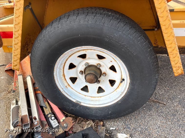 image for item EA4534 (2) Vermac PCMS 1210RS message board trailers