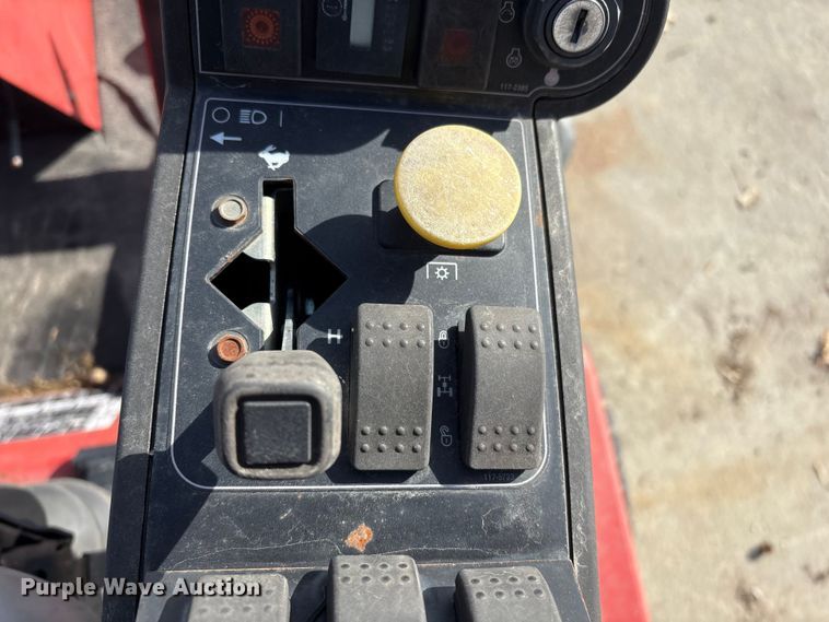 image for item EA4536 2012 Toro Groundsmaster 4000D lawn mower