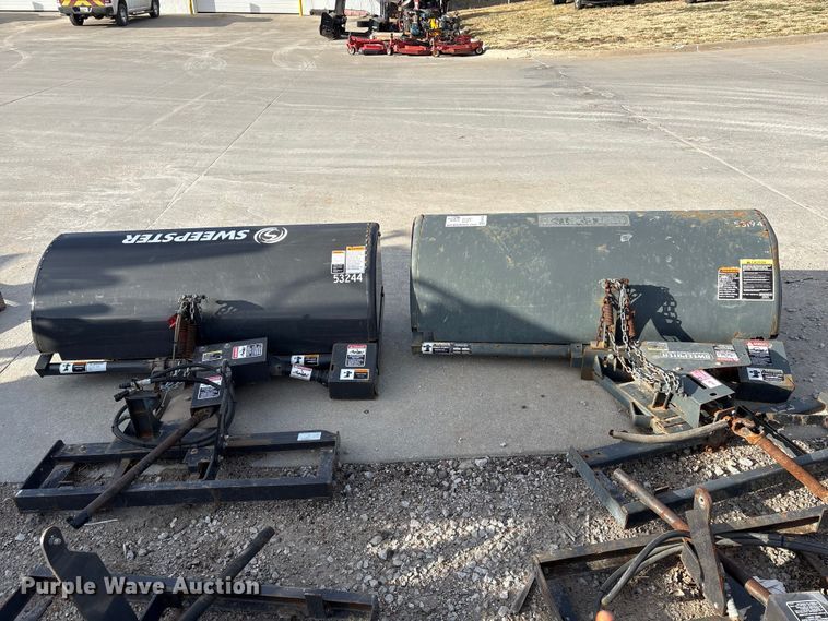 image for item EA4538 (2) Sweepster brooms