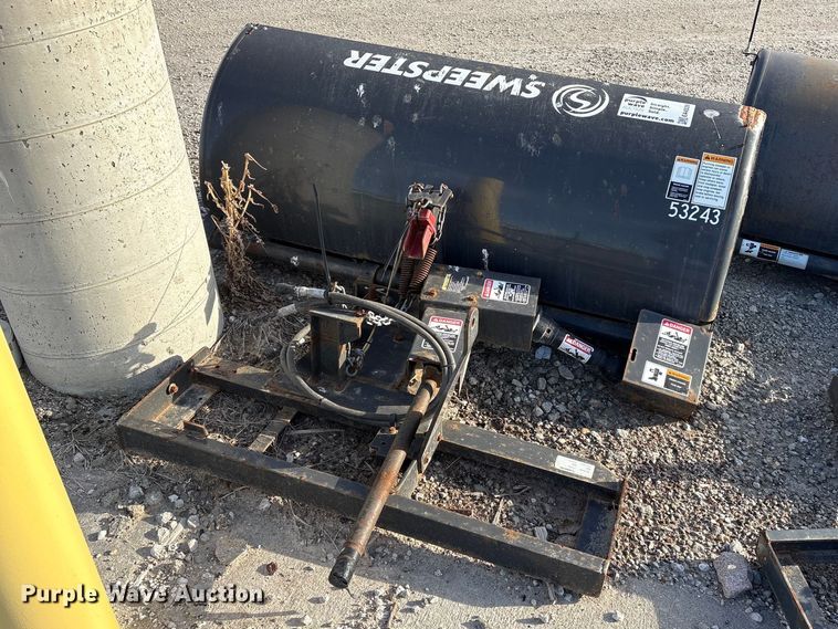 image for item EA4539 (3) Sweepster M24C5A brooms