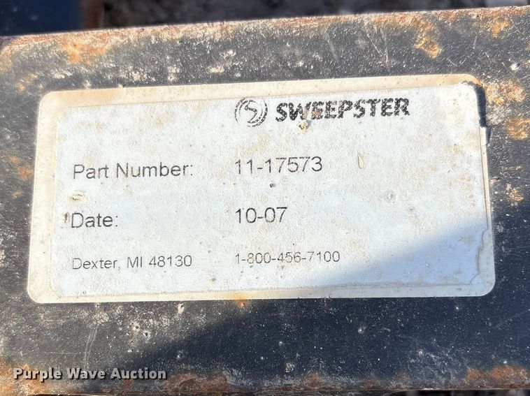 image for item EA4539 (3) Sweepster M24C5A brooms